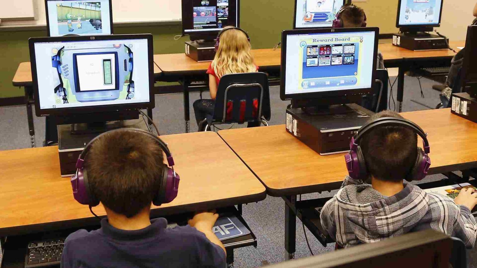 best ways to play unblocked games at school